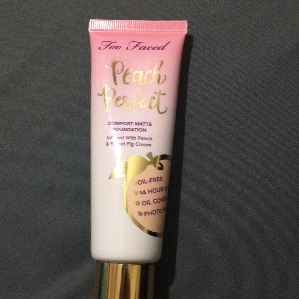Peach Perfect Foundation-Sand